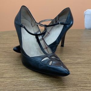 Burberry black leather t-strap heels